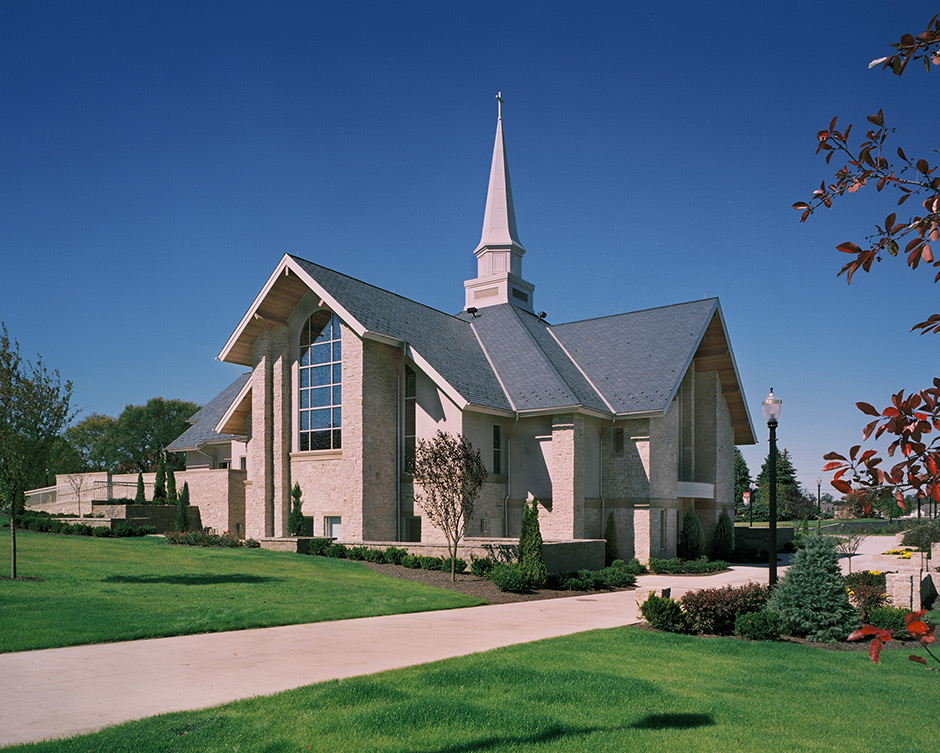 walsh-university-chapel-exterior-day