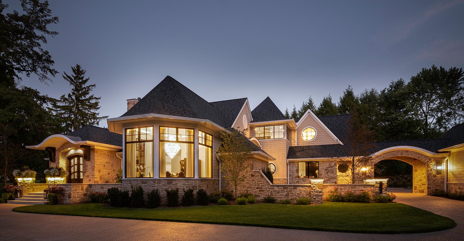 modern-shingle-style-house-cover-image