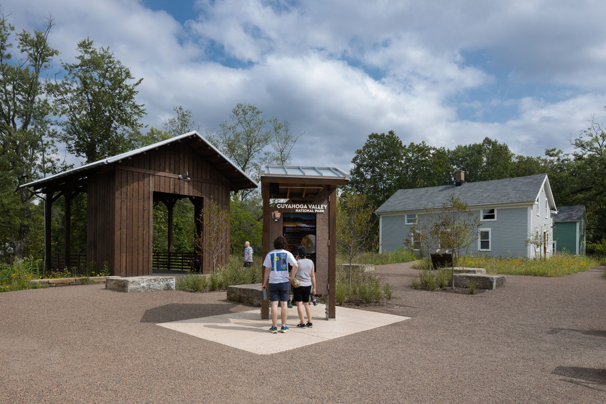 cuyahoga-valley-national-park-visitor-center-29