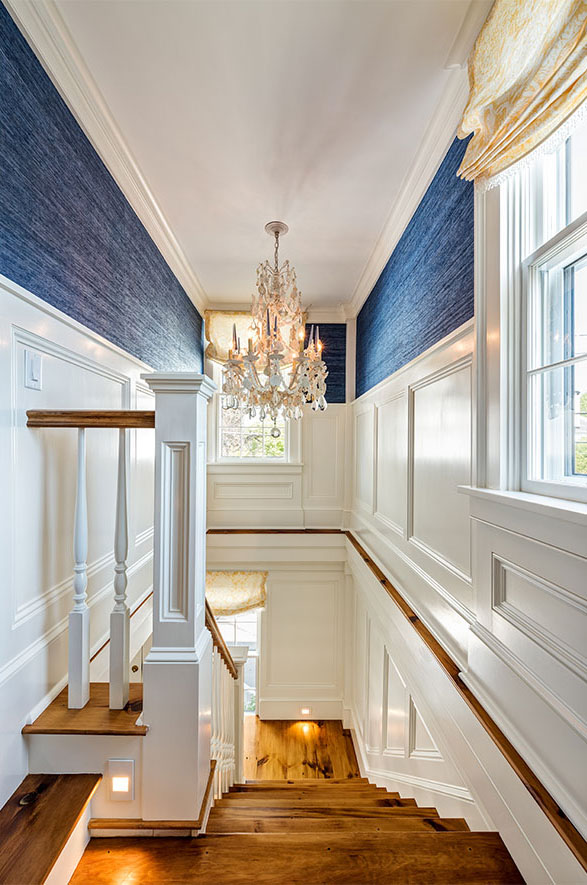 nantucket-saltbox-house-renovation-entry-hall-and-stair