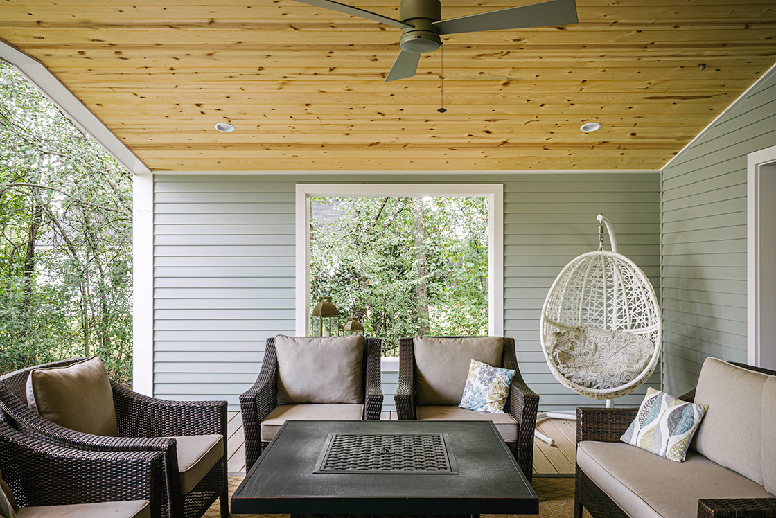 Covered Porch. Elm Street Residence, Hudson, Ohio.