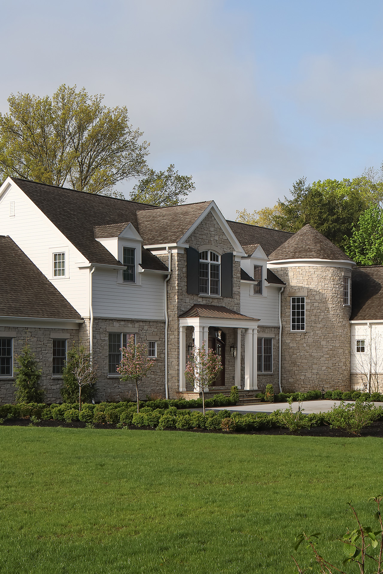 hunting-falley-retreat-exterior-front-4