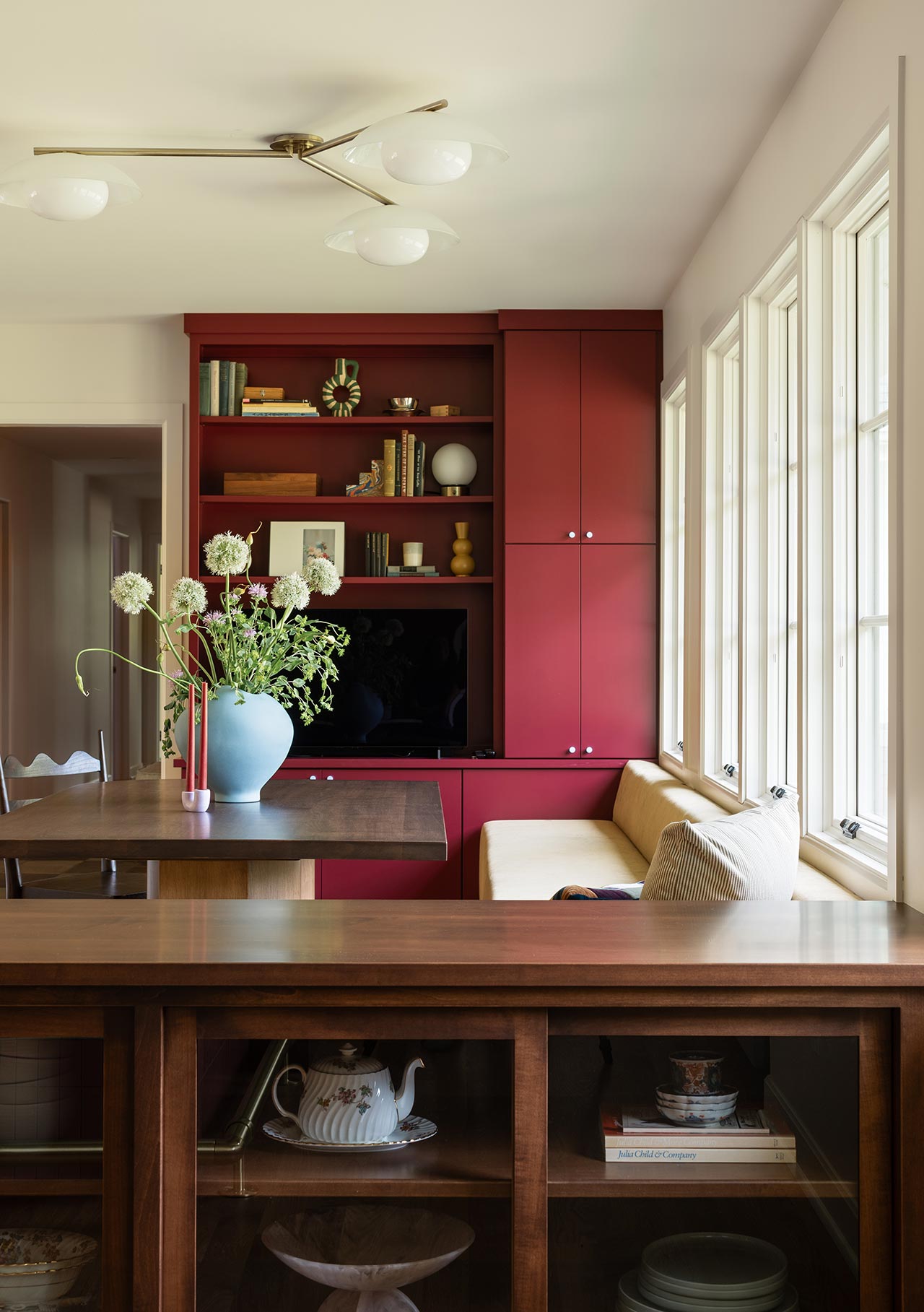 akron-legacy-112023-dining-room-detail